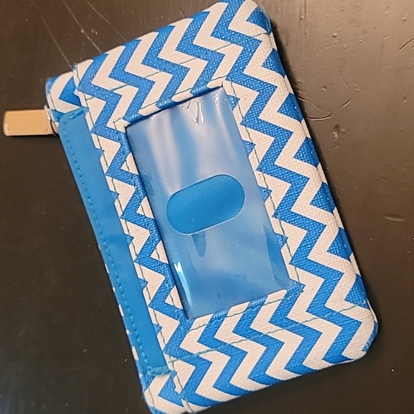 Kenneth Cole Reaction wallet - Picture 2 of 7